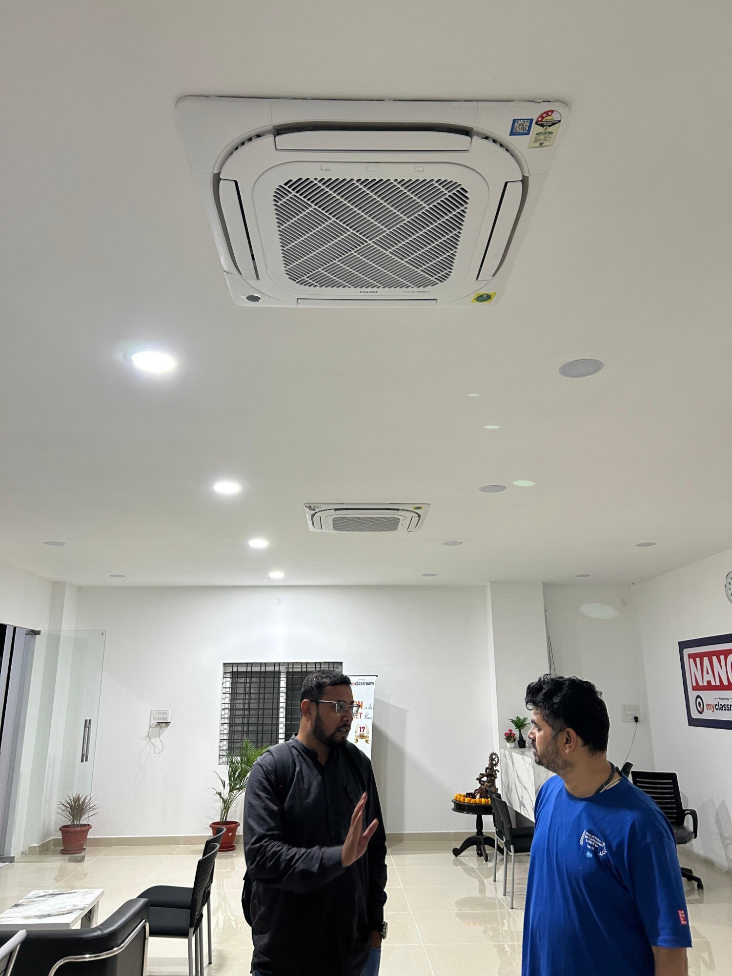 Voltas Voltas Cassette AC 2 – 4 Ton